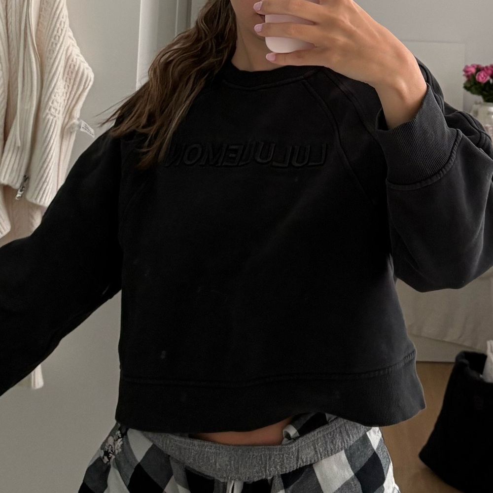 Lululemon Black Sweatshirt